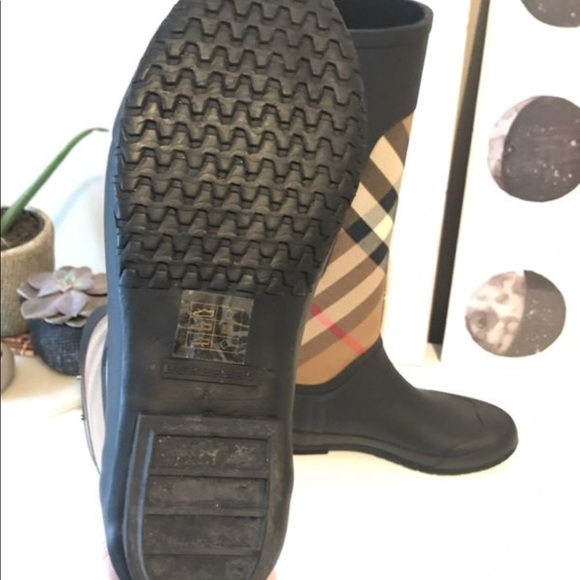Authentic Burberry Clemence Rain Boots - Brand New - Picture 7 of 7